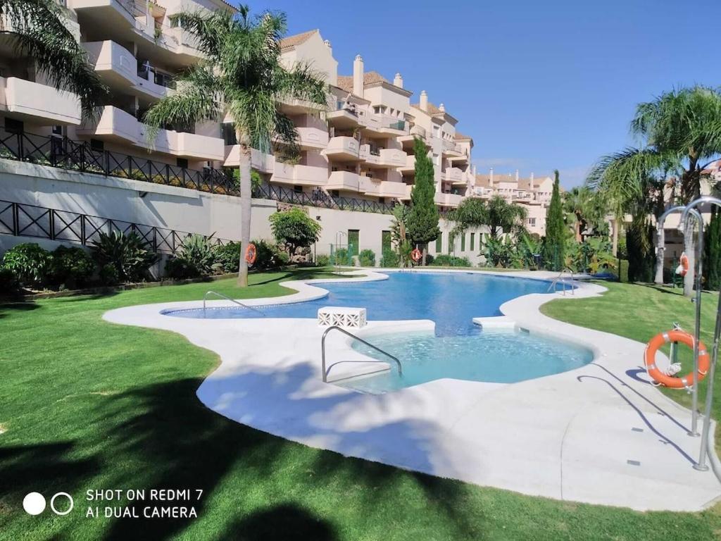 Duquesa Fairways, A Spacious Apartment With Fabulous Views And Facilities 马尼尔瓦 外观 照片
