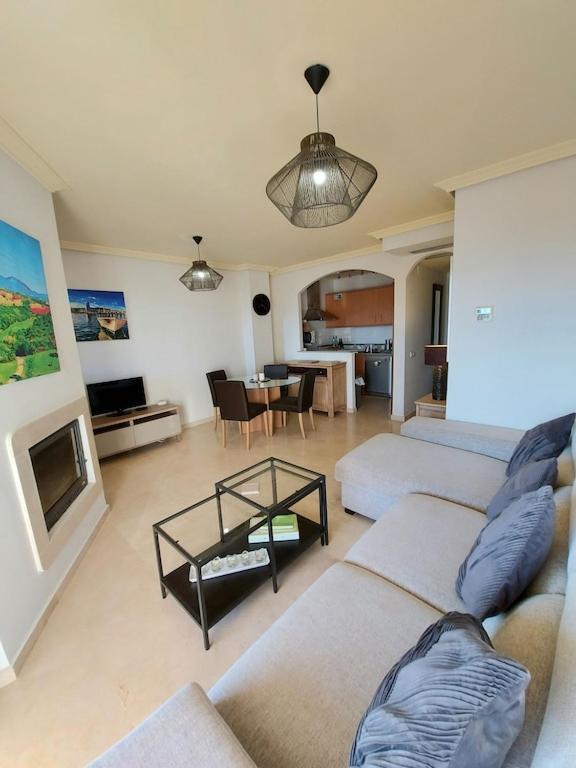 Duquesa Fairways, A Spacious Apartment With Fabulous Views And Facilities 马尼尔瓦 外观 照片