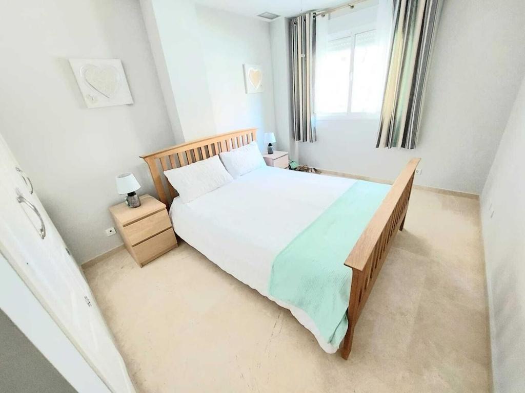 Duquesa Fairways, A Spacious Apartment With Fabulous Views And Facilities 马尼尔瓦 外观 照片