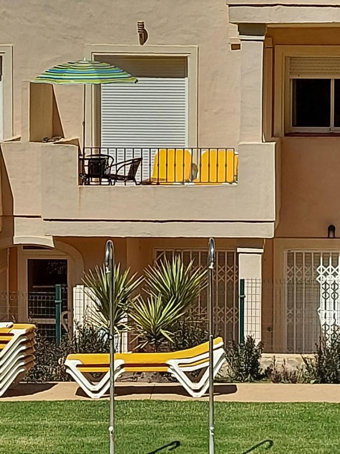 Duquesa Fairways, A Spacious Apartment With Fabulous Views And Facilities 马尼尔瓦 外观 照片